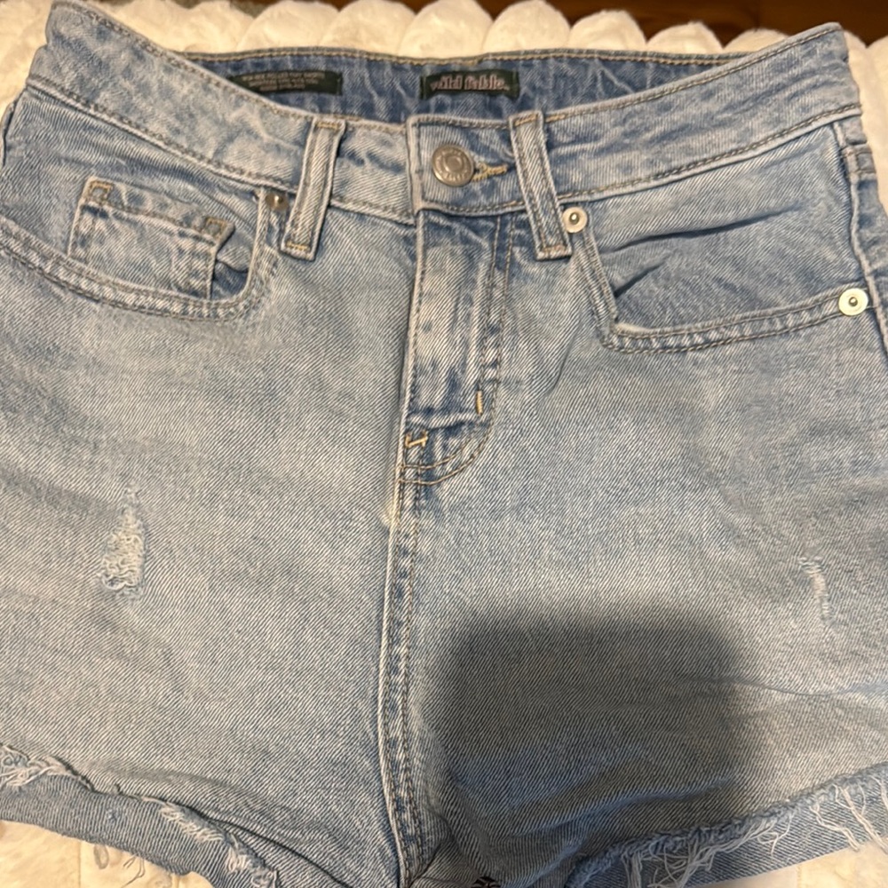 Madewell Women's Light Blue Denim Shorts